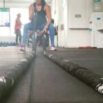 Kaniha Instagram - Although I try hard to escape this workout , I misss the sound of these battle ropes. Miss the floor. Miss those happy faces. Missing you @f45_neelankarai ❤ #battleropesworkout #f45trainingneelankarai #f45training #kaniha #battleropes F45 Training Neelankarai