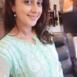 Kaniha Instagram - "When you try to control everything, You enjoy nothing. When nothing is certain Anything is possible." #stayhappy #bepositive #kaniha #thursdayvibes