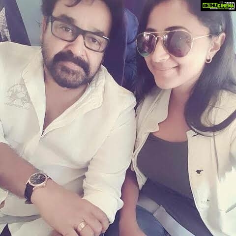 Kaniha Instagram - Happy Birthday dear Laletta🤗🤗🤗 Wishing you happiness,good health and love in abundance. These were some fond memories that I shared. ❤ @mohanlal #mohanlal @mohanlal.media #kaniha