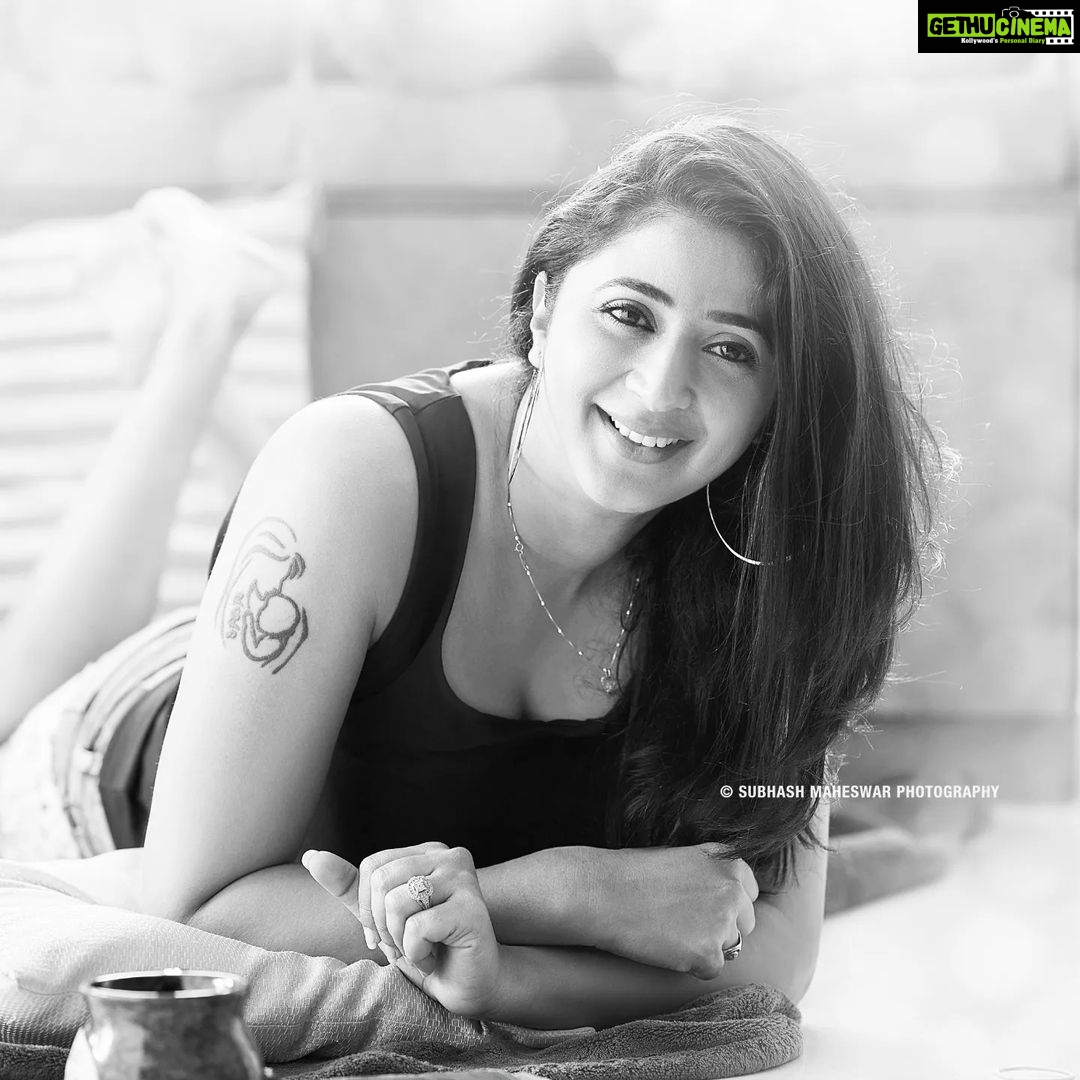 Kaniha Instagram - Discipline is the highest form of self-love! Love yourself!! ❤️ #selflove #loveyourself #youareenough #youarebeautiful Chennai, India