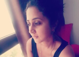 Kaniha Instagram - My thoughts are an organized chaos. ❤ #kaniha
