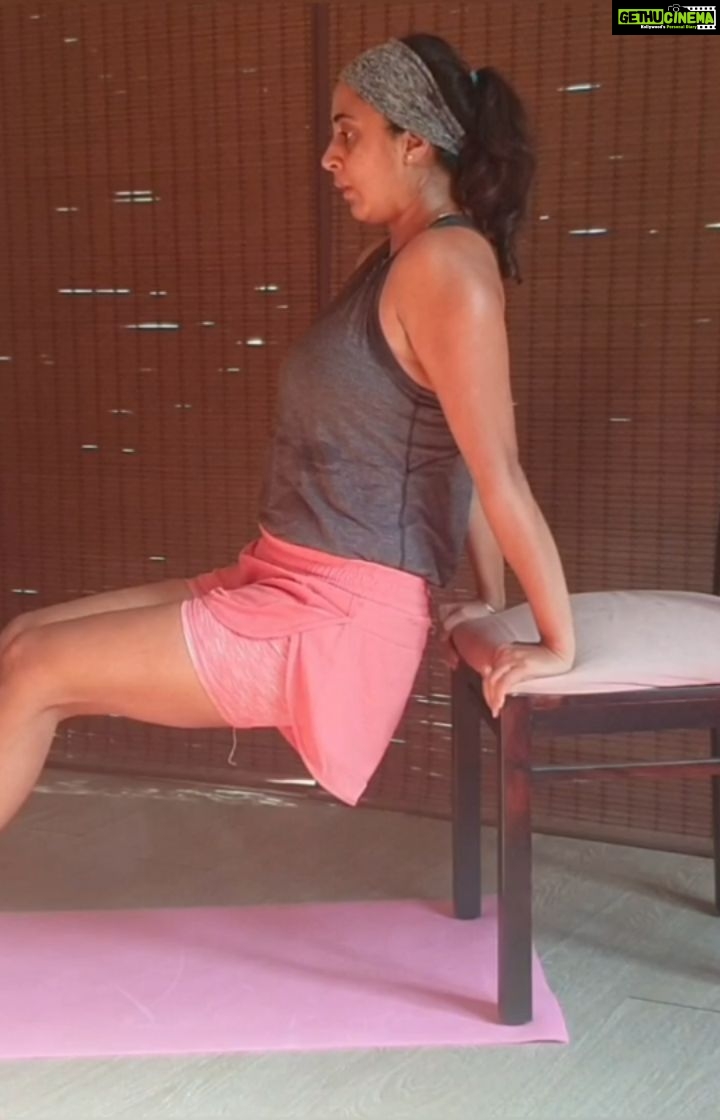 Kaniha Instagram - Basic simple workouts that can be done at home with a chair. y'all can do more reps start with a warm up and dont forget to stretch at the end. I'll keep 'em coming.. #stayhome ome #stayfit #workoutfromhome