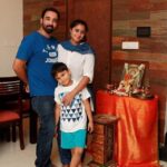 Kaniha Instagram - Simply coz I miss being a family❤ Waiting for the uncertainty that surrounds us to unfold and end soon. Whenever you feel gloomy, bored or anxious 1)call your loved ones and have a hearty laughter.video call your schoolmates ,collegemates time to bridge the gaps that our busy lives created. 2)do some basic home workouts..it releases endorphins which will trigger a positive feeling. 3)follow your hidden passion..cooking,art,singing,it could be anything just get ur creativity quotient kindled.its very rewarding. 4)when you feel low hug your mother next to you or your child next to you or your spouse.hold hands and cherish the togetherness...it releases happy hormones. That's the best medicine for a state of well being now .. #staystrong