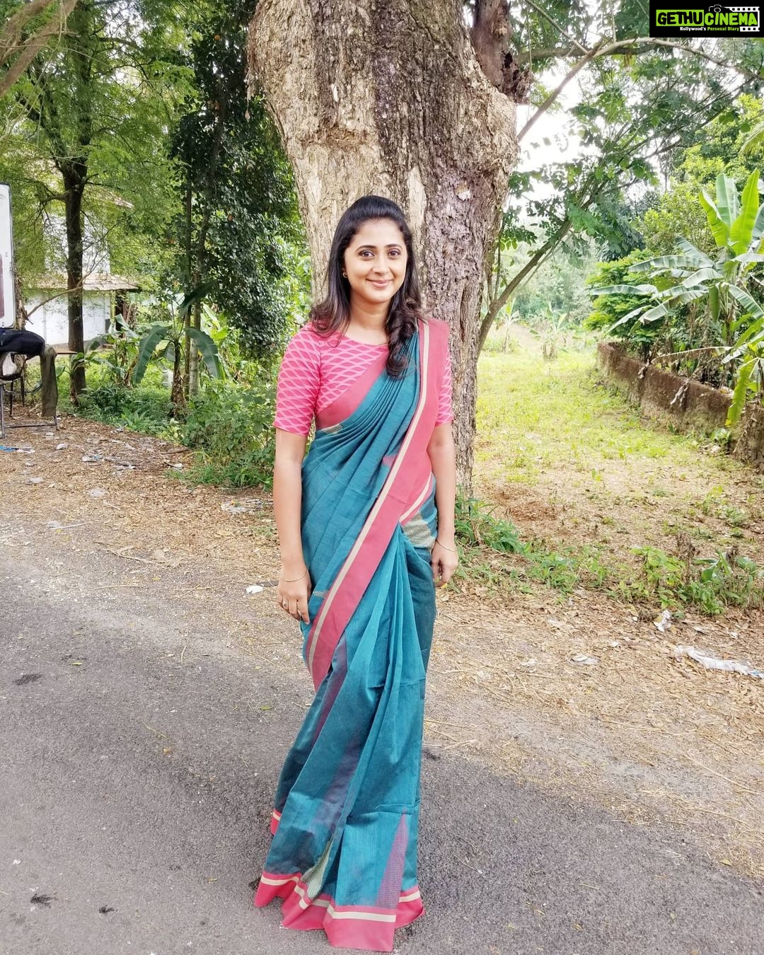 Kaniha Instagram - Hope is stronger than fear. Choose wisely. #kaniha