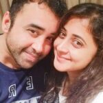 Kaniha Instagram - When someone treats you right with love and respect you glow differently they say.. ❤ #kaniha #meandhim