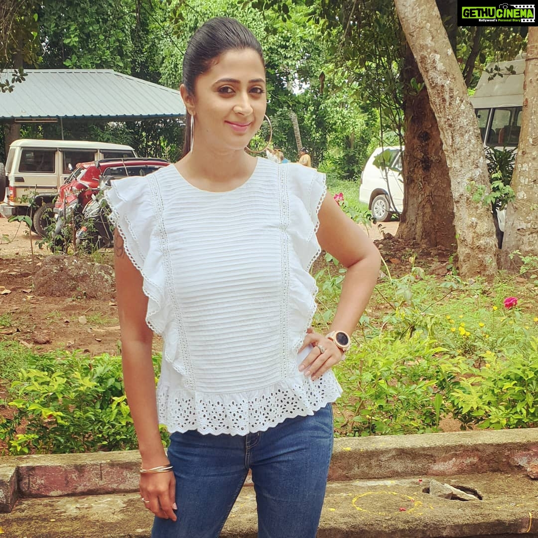 Kaniha Instagram - Don't try to be normal. There's nothing called Normal. Instead try to be natural. ❤ #kaniha #positivethinking