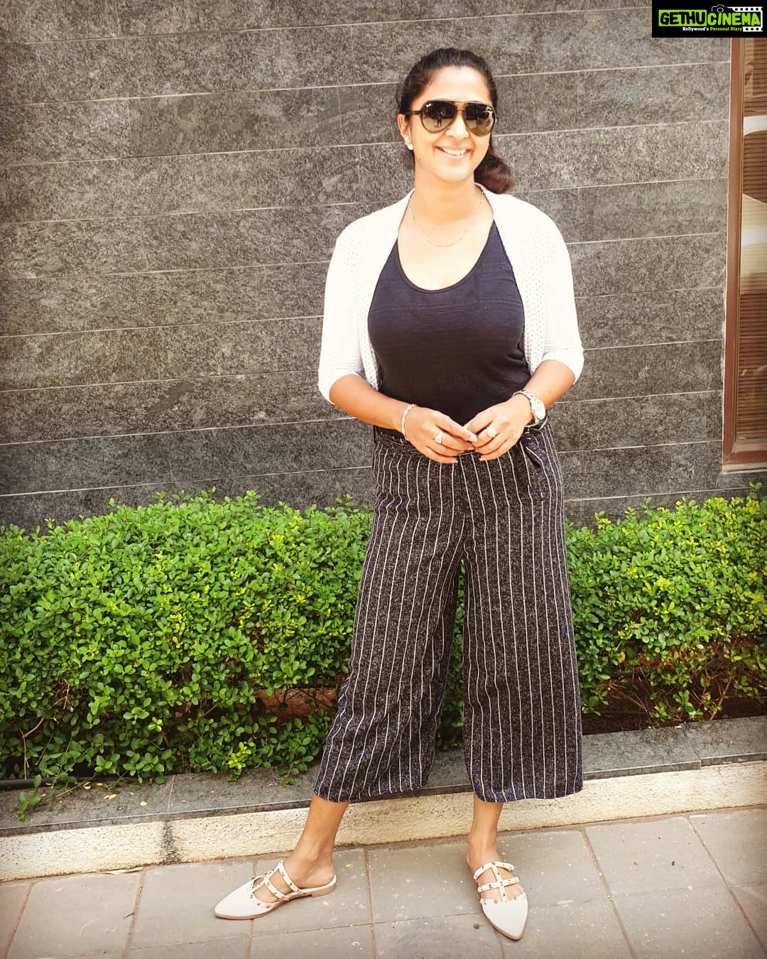Kaniha Instagram - In my fav combination Black & White ❤