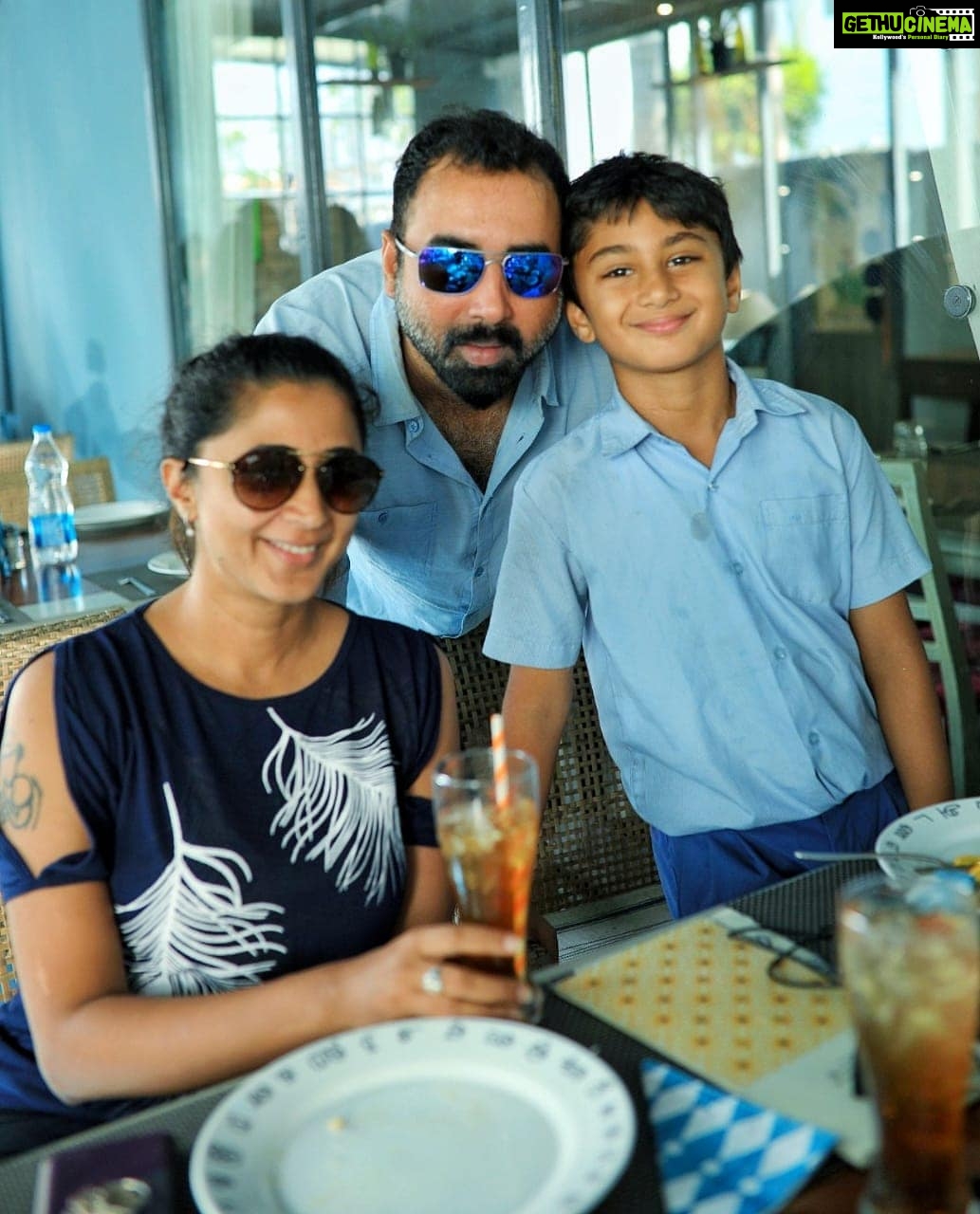 Kaniha Instagram - Birds of a feather flock together. My little nest❤ My world❤ #meandmine Alamparai Fort