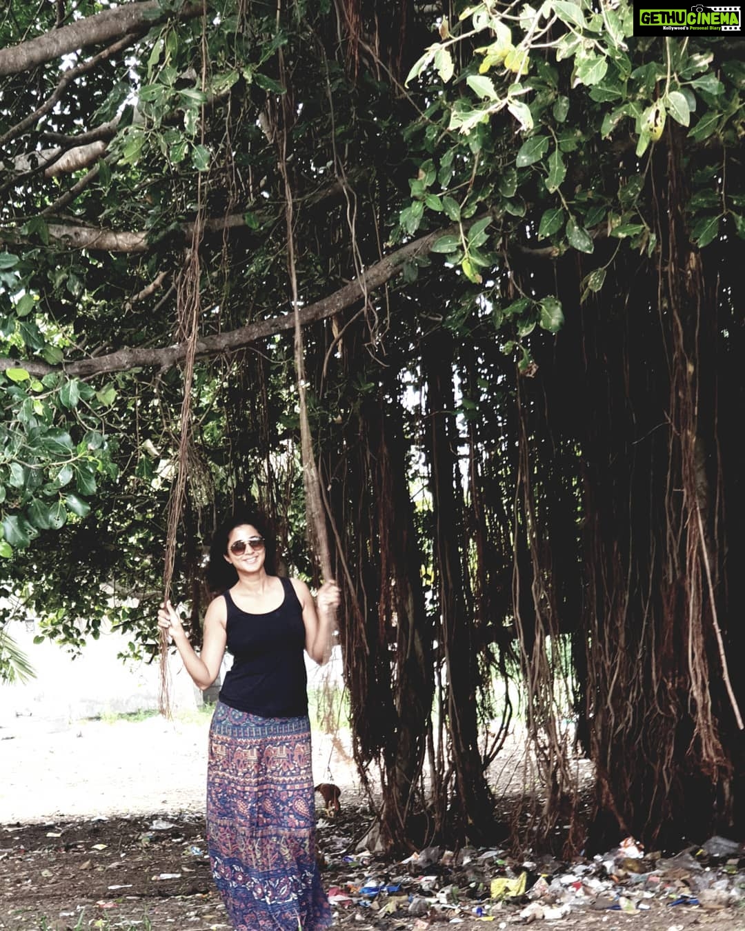 Kaniha Instagram - There is no right or wrong way to LIVE life. There is only Your way or Someone else's.. Trust your ways. ❤ #kaniha #positivethinking