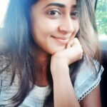 Kaniha Instagram - What's the hurry?? We are all in a hurry to accomplish something.. sometimes its really awesome to take time off and just sit,breathe,observe and absorb. Why hurry when you can be merry..❤❤ #kaniha #positivevibes Chennai, India