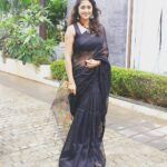 Kaniha Instagram - Wet hair,black saree,oxidized jewellery Just love keeping it this way.. Wearing this saree by @inde_loom 'black beauty' #kaniha Chennai, India