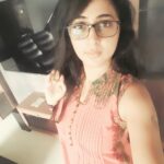 Kaniha Instagram - Never hold yourself back from complimenting someone.(your friend, your maid,your child,your colleague) Could be for the simplest reason but be generous in your compliments.. Your honest and genuine compliment could be a game changer for somebody❤ #kaniha #positivethinking #optimism Chennai, India