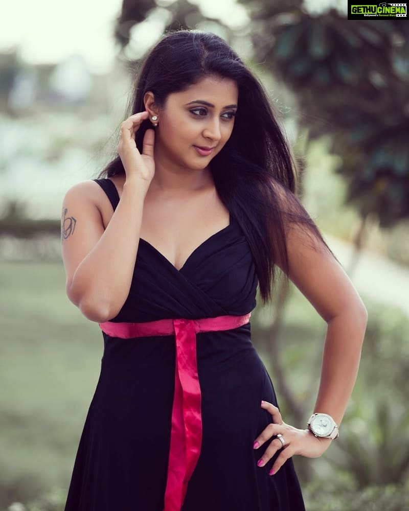 Kaniha Instagram - Don't allow your yesterday to ruin your today. Make your today worthwhile. It's a new day. ❤ #kaniha #optimism #positivevibes Chennai, India