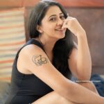 Kaniha Instagram - One life yeh?? Live it well!! Follow those instincts. #lifeisgood 📷@subhashmaheswar @lotmore.in Chennai, India