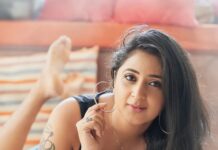 Kaniha Instagram - Never forget how far you've come ! #wealldeservelove #loveisbeautiful #lifeisbeautiful Loved posing for @subhashmaheswar @lotmore.in Stay tuned for more of these clicks!