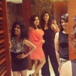 Kaniha Instagram - When your feet hurt the next day it means you've danced your heart's content the previous night. Numerous bathroom selfies, crazy laughter,bumping into known people,dancing away like you don't care whose watching,hogging, dancing in the rain when it pours unexpectedly were just a few things we did last night..😁😁 One life to live Dont judge others Dont be too hard on yourself Let go and haffun once in a way❤ Thankful to this wonderful bunch of craziness in my life.. #kaniha #friends #friendship #bff