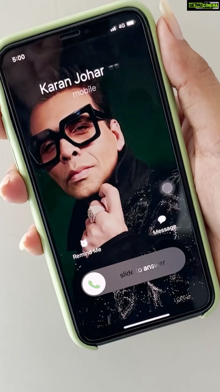 Karan Johar Instagram - Always in the ‘frame’ of mind to pose!!! @lenskart