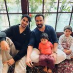 Kareena Kapoor Instagram - Can you find a better looking gang of boys? Hmmmmmmmmm ♥️♥️♥️♥️♥️ #Saifu @______iak______ , Tim and Jeh baba ♥️