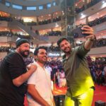 Karthi Instagram - What an evening it was…. Overwhelming! Can’t thank you all enough for all the love! Thanks for that brilliant song @arrahman sir, the musicians and technicians. Special thanks to the organizers and security. Whole experience felt even better with dear bro @jayamravi_official and @actorjayaram_official Ettan. Lyric video was🔥