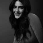 Kavya Thapar Instagram - Nothing shakes the smiling heart 😺 #blackandwhite or #coloured ? 🤔 #loveiseverything #smilingheart #strongheart #actress #model #fashion #photography #cute #happy #photoshoot #instadaily #funny #fashionmodel #instagood #instadaily #instablackandwhite #instagram #trend #lifestyle #insta #music #bollywood #modellife #movies #kavyathapar #kavyathapar20 #pictureoftheday #blackandwhite #color #happiness