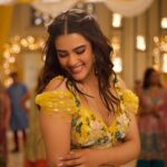 Kavya Thapar Instagram - #gorachittarang out now. Link in bio 🥰💛🌼 Mumbai, Maharashtra