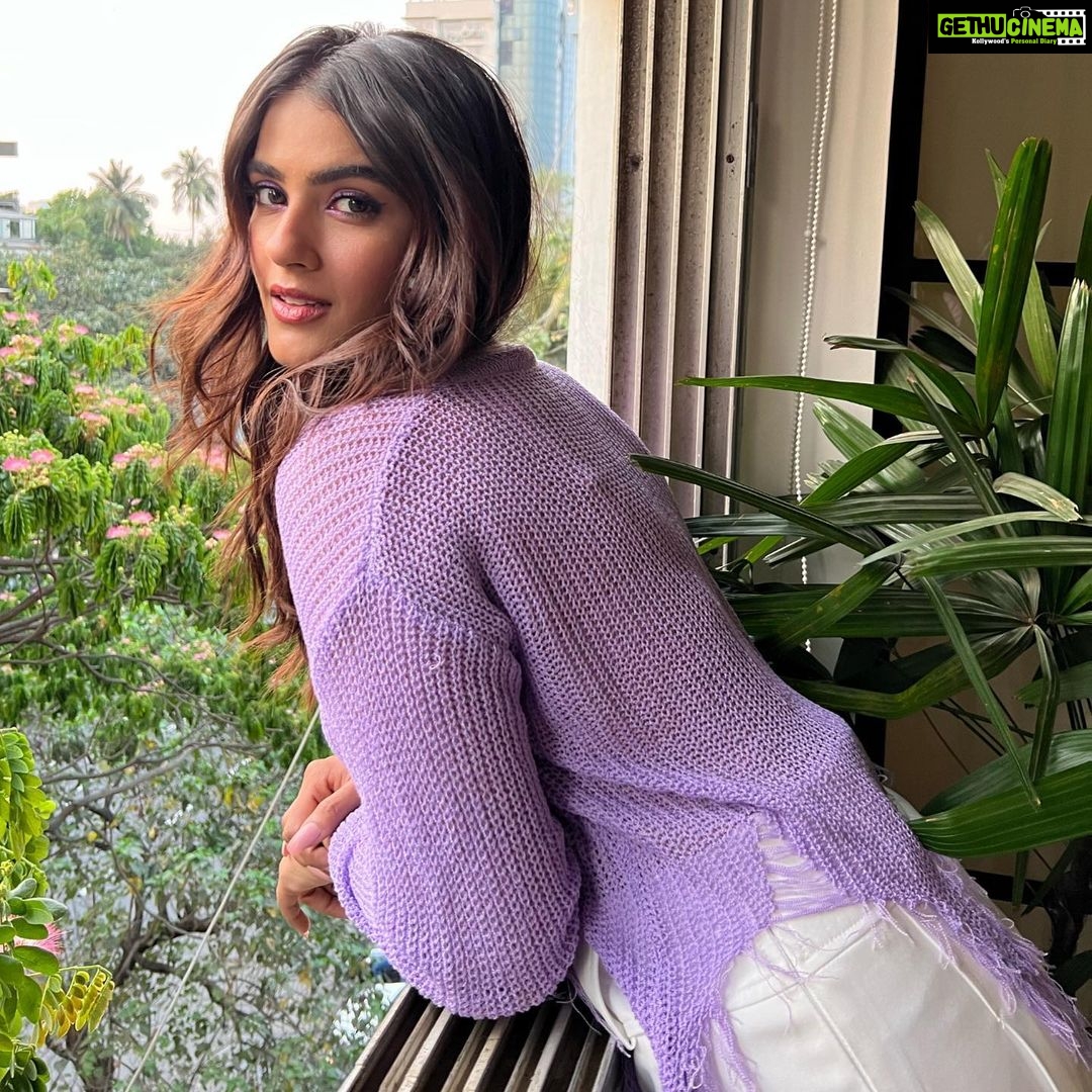 Kavya Thapar Instagram - Lavender vibe 💜🦄 Mumbai, Maharashtra