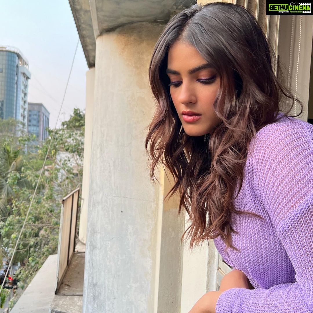 Kavya Thapar Instagram - Lavender vibe 💜🦄 Mumbai, Maharashtra