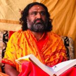 Kavya Thapar Instagram - Happy Birthday Gurupapa 😇🌹 #jairamjiki #guruji #iloveyou #thankyou #paramathma 🫂❤️ @anantdham Haridwar