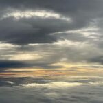 Kavya Thapar Instagram - Sea of clouds you see .. ☁️🌊 #naturesbeauty #natureart #clouds #beautyiseverywhere