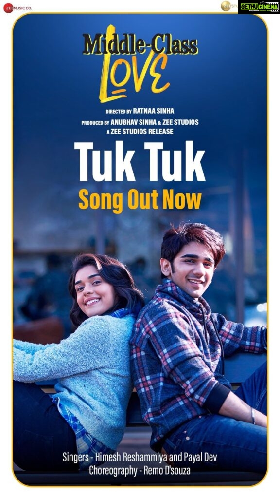 Kavya Thapar Instagram - My two favourite people dancing to your new favourite track OMG! #TukTuk is here everyone #screaming ‼️ so come, Let your hair down, and dance your heart out with our new song #TukTuk, out now! Tune in! #MiddleClassLove in cinemas, on 16th September 2022. @ratnabsinha @anubhavsinhaa @pritkamani @eishasingh #ManojPahwa @realhimesh @payaldevofficial @shabbir_ahmed9 @remodsouza @makzipzapzup @dhrubdubey @sagarrshirgaonkar @benarasmediaworks @zeestudiosofficial @zeemusiccompany 🤩 India