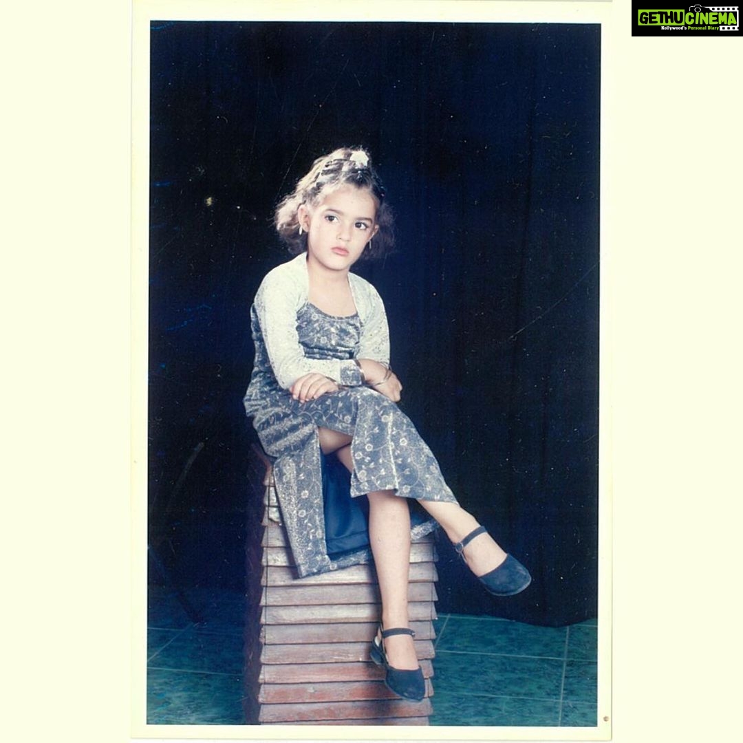 Kavya Thapar Instagram - On public demand đĒŠâ¨ All the credits go to @thapar.aarti @ureachvicky for making me this đ đ #whycantwegobackintime #childhoodmemories Mumbai, Maharashtra