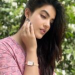 Kavya Thapar Instagram – Everyday start with the details. Style the classic @danielwellington watches to elevate your everyday looks. Discover the full collection of Watches & Accessories from their website and get 15% off with my code KAVYA15 💕 #Danielwellington #collaboration #ad #dwindia 🌸 Mumbai, Maharashtra