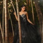 Kavya Thapar Instagram - ♾ HMUA | @@sukbagasramua Outfit by | @zeel_ritu_agarwal Designer | @zeel_agarwal Photography & Film | @studiodenz Production | @shootkidukaan Creative Director | @ankitamaheshwaridesign . . . . . . . . . . . . . . . . . . . . . . . . . . . . #actress #model #fashion #photography #cute #happy #photoshoot #instadaily #funny #fashionmodel #instagood #instadaily #potrait #instagram #trend #lifestyle #insta #music #bollywood #picoftheday #movies #kavyathapar #kavyathapar20 #look #lookbook #style #smile #loveyourself #ootd #ootdindia #eve Mumbai, Maharashtra
