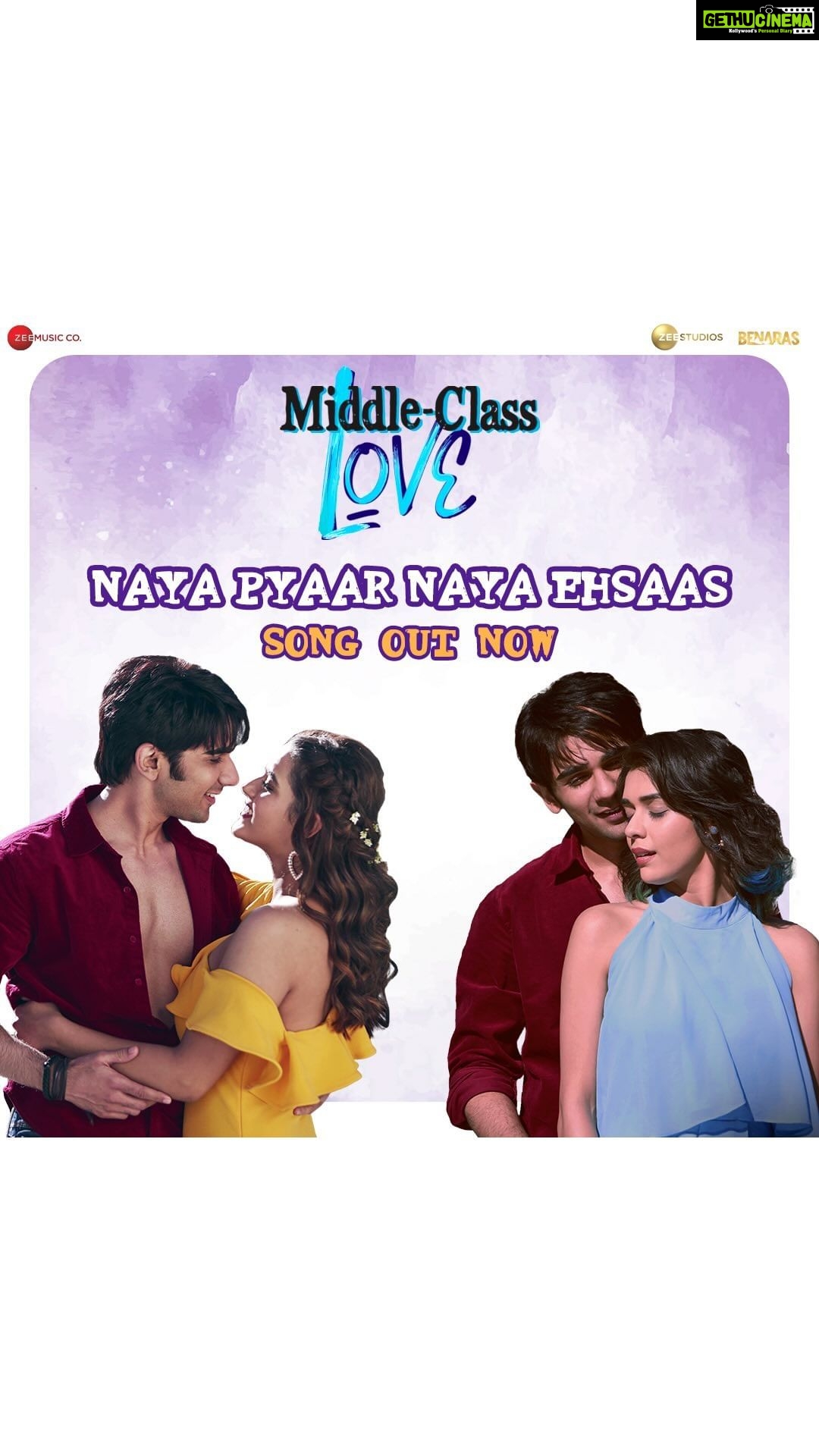 Kavya Thapar Instagram - Humaari movie ka Pehla gaana aap sab ke liye.. Pehli baarish ki khushboo aur pehle pyaar ka ehsaas, dono hi hai extra special! π«Άπͺ·π Catch our 1st song #NayaPyaarNayaEhsaas sung by the amazing @jubin_nautiyal and @palakmuchhal3 Song out now! π (link in bio) #MiddleClassLove comes to cinemas on 16th September 2022 @ratnabsinha @anubhavsinhaa @pritkamani @eishasingh #ManojPahwa @realhimesh @dhrubdubey @sagarrshirgaonkar @benarasmediaworks @zeestudiosofficial @zeemusiccompany ππͺ· India