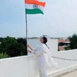 Keerthy Suresh Instagram - Happy Independence Day India 🇮🇳 #IndiaAt75