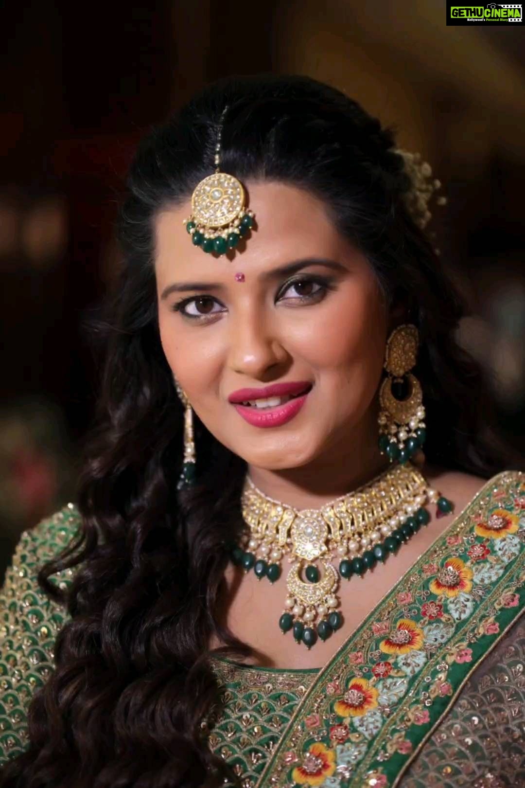 Kratika Sengar Instagram - For all of you'll missing Kratika on your Instagram..here is a lil something for you! ❤️