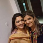 Kushboo Instagram - Nothing feels better than meeting old friends and sharing laughter over some sumptuous biryani. It means more when kids bond too. Such a beautiful eve spent with @rambhaindran_ and her kids in chennai at her beautiful home. Always a warm hearted person. Missed you #Indie. Let's catch up again soon. Love you Jaya. ❤️❤️❤️🤗🤗🤗💞💞💞🥰🥰🥰