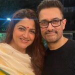 Kushboo Instagram – Thank you so much for such a fab eve #AamirKhan . Always a pleasure to meet you and share thoughts. Must say #laalsinghchaddha is such  heart-warming soul stirring film. And you are simply brilliant. Congratulations to the entire team. ❤️❤️🤗🤗
@aamirkhanproductions