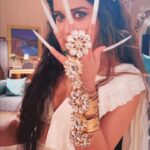 Madhuurima Instagram - #pishachini and her magic nails 😍😍 Make wish , and u will be granted. Mon-Fri 10 pm on @colorstv and @voot