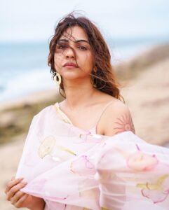 Madonna Sebastian Instagram - If life gives you winds, spread your wings. 🤍 @picchika @celia_palathinkal @styledbysmiji @samson_lei @makeup_and_hair_by_samson_lei 📸 @rahul_raj_._r