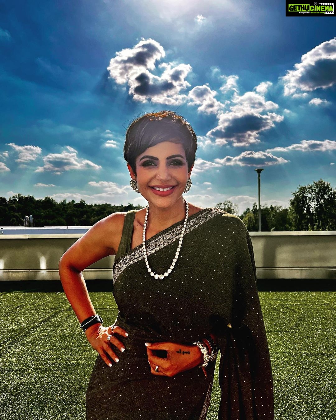 Mandira Bedi Instagram - The sun will shine again. It always does. 🌤🔆