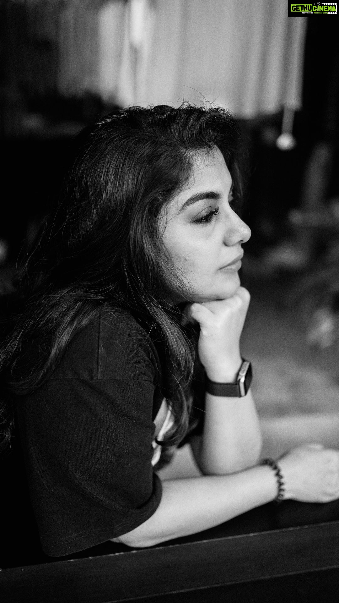 Meera Nandan Instagram - Wandering in my thoughts ðŸ’