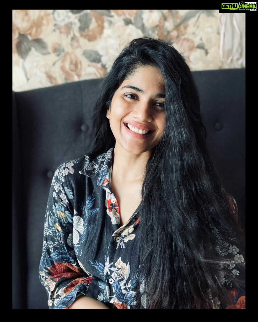 Megha Akash Instagram - Wild spirit, soft heart,sweet soul 🤍