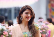 Mehrene Kaur Pirzada Instagram - 💐