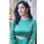 Milana Nagaraj Instagram – In the colour of nature and hope!
Outfit: @lotuslabel.bengaluru
Accessories :@silver_store_matapayals
#milananagaraj #darlingKrishna #krissmi