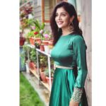 Milana Nagaraj Instagram – In the colour of nature and hope!
Outfit: @lotuslabel.bengaluru
Accessories :@silver_store_matapayals
#milananagaraj #darlingKrishna #krissmi