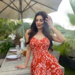 Mouni Roy Instagram - There’s no place like home ♥️ • • • • In @guaparesortwear Style my @rishika_devnani Dubai, United Arab Emiratesدبي