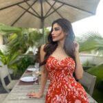 Mouni Roy Instagram - There’s no place like home ♥️ • • • • In @guaparesortwear Style my @rishika_devnani Dubai, United Arab Emiratesدبي