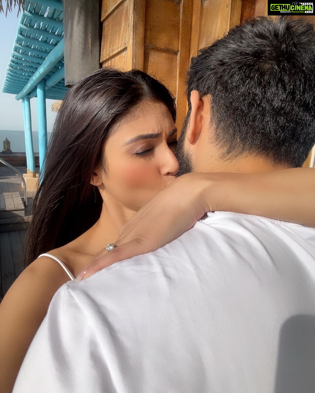 Mouni Roy Instagram - Happy birthday, the shining 🌟 of my life and the giver of best cuddles and kisses in the world..I can’t wait to spend an eternity together, My err’ything, the best part of me.. Am just the luckiest to have wished you into my reality @nambiar13 🔱♥️