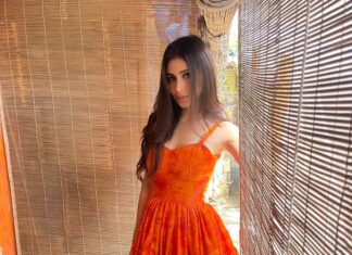 Mouni Roy Instagram - Absolutely no idea about how im twinning with my girl👀!!!!!!!! Of magic & love I guesss!!!!!!!!!!!!! • • • @laurengottlieb My 🍊 dress @labeladitihundia